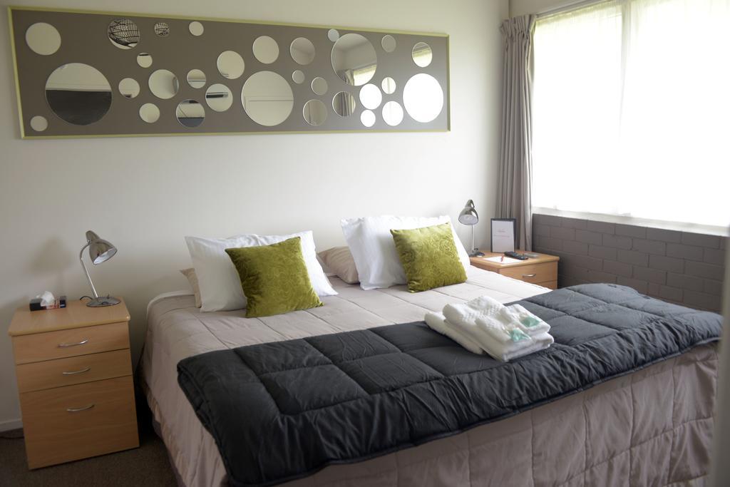 Lavalla Estate Guest House Tuakau ห้อง รูปภาพ