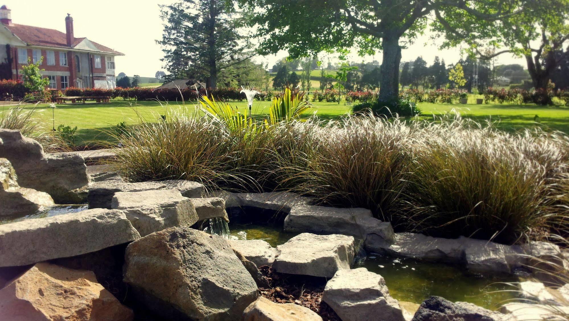Lavalla Estate Guest House Tuakau ภายนอก รูปภาพ